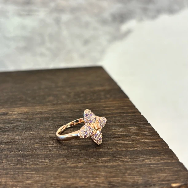 铜合金合成锆石戒指 尖花满锆戒指JZ1800