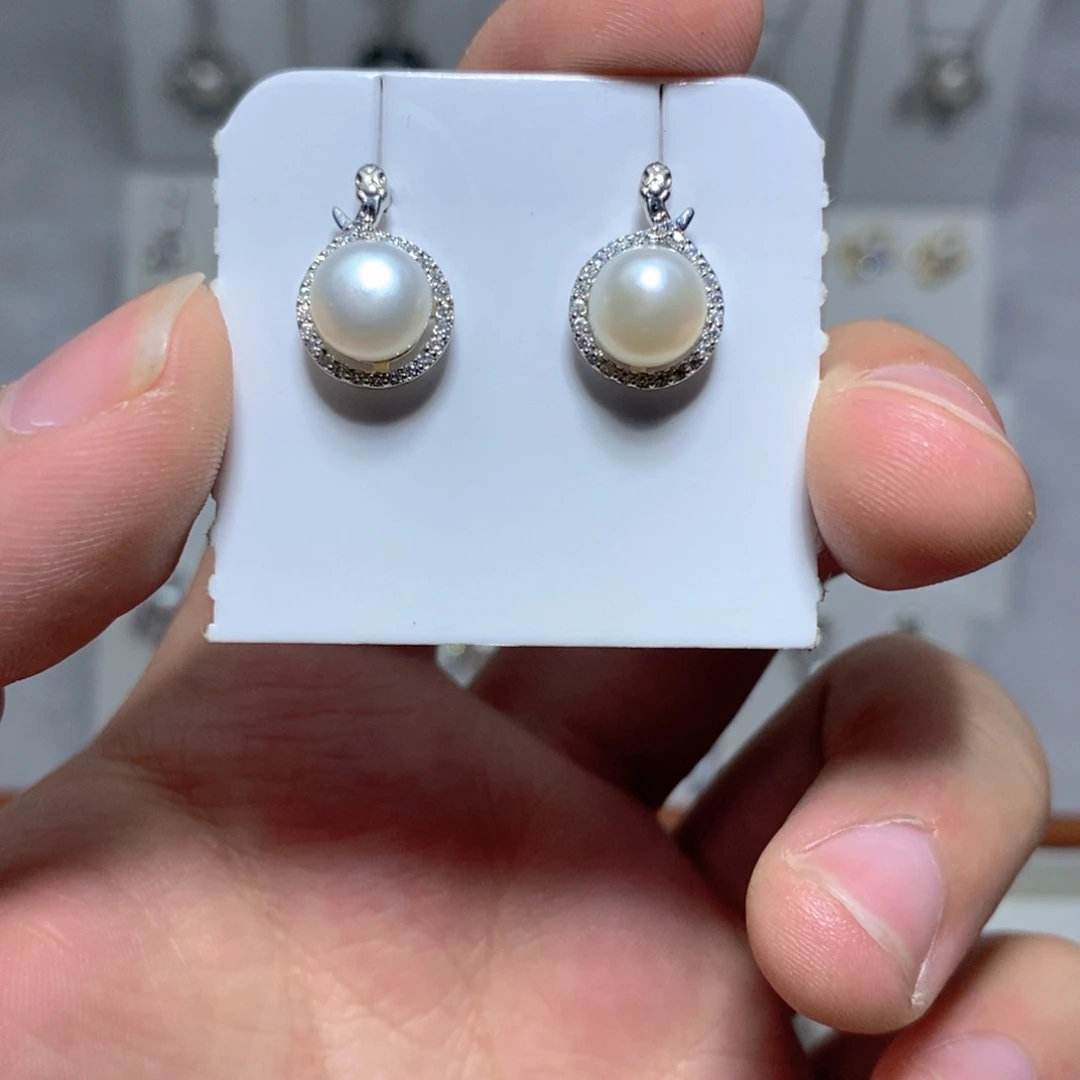 银S925镶嵌淡水珍珠耳饰