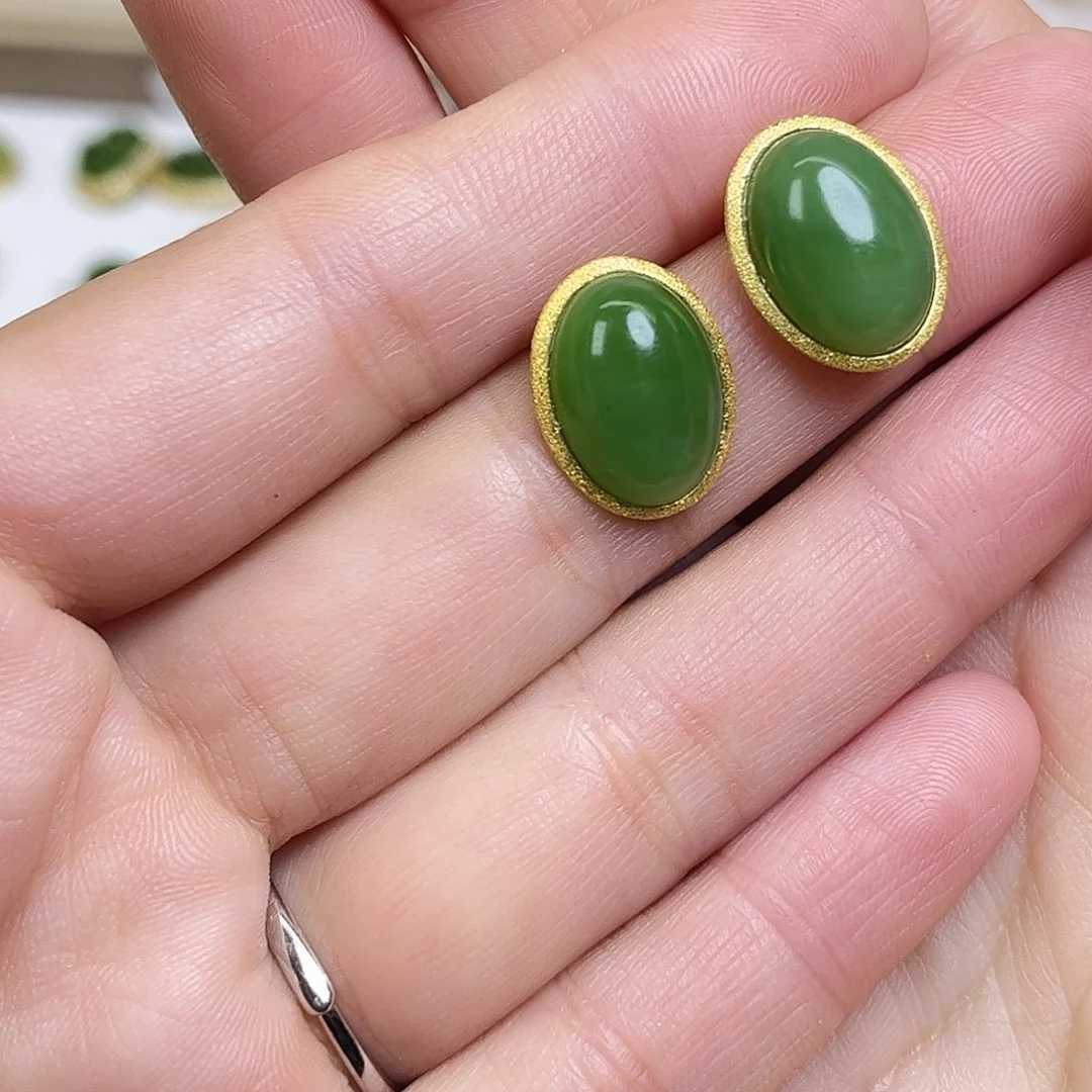 置***￥和田玉银S925镶嵌耳饰