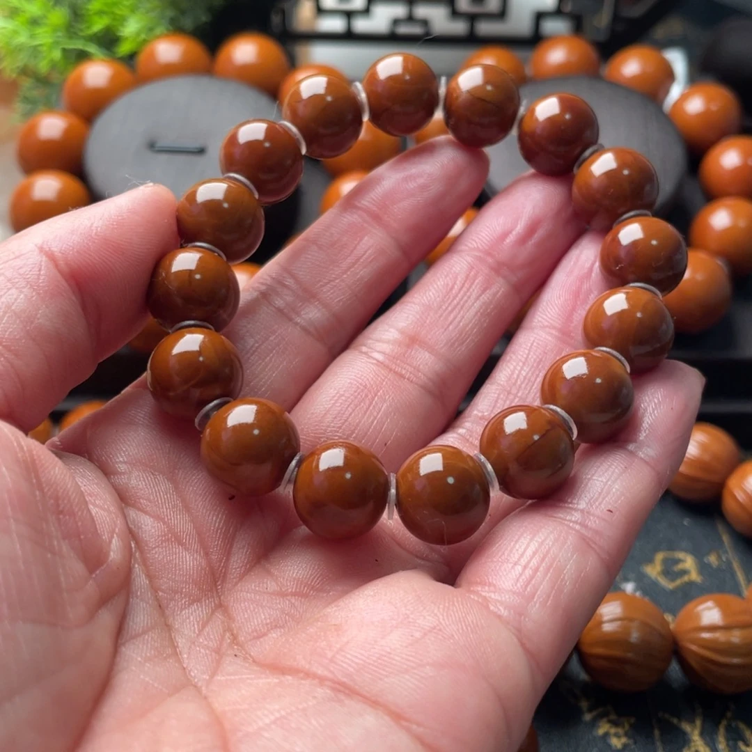 月***明橄榄核吊坠橄榄1.3