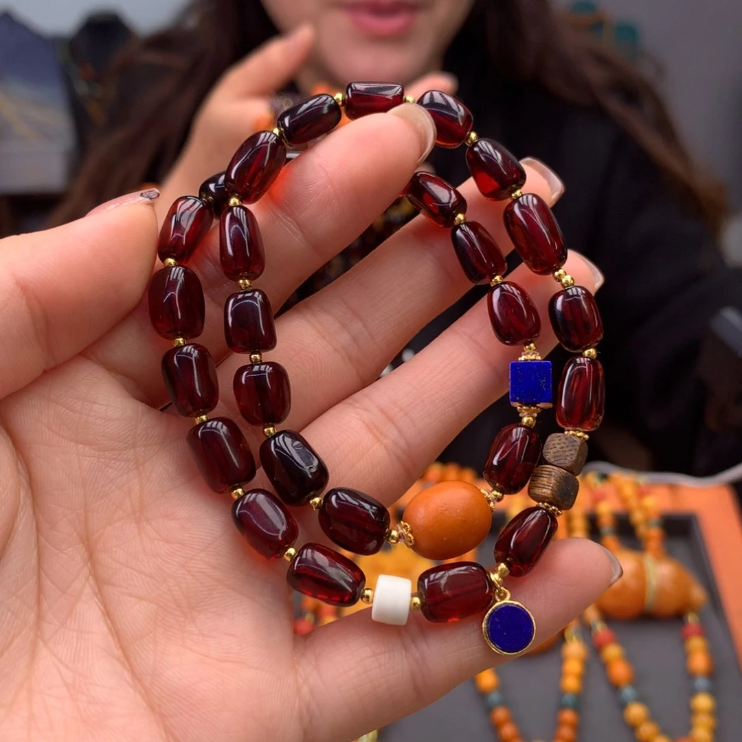 血珀手串未镶嵌多样性发