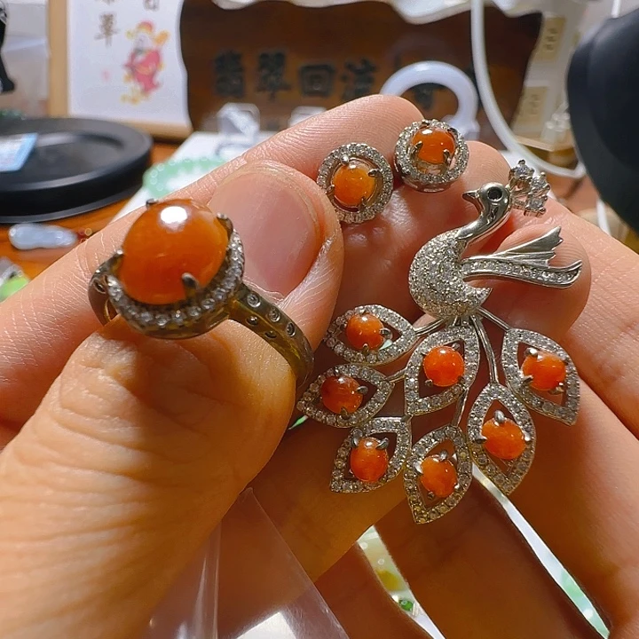 翡翠未镶嵌颈饰翡翠199