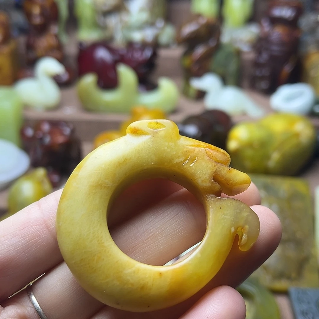 白玉菩提吊坠14。。