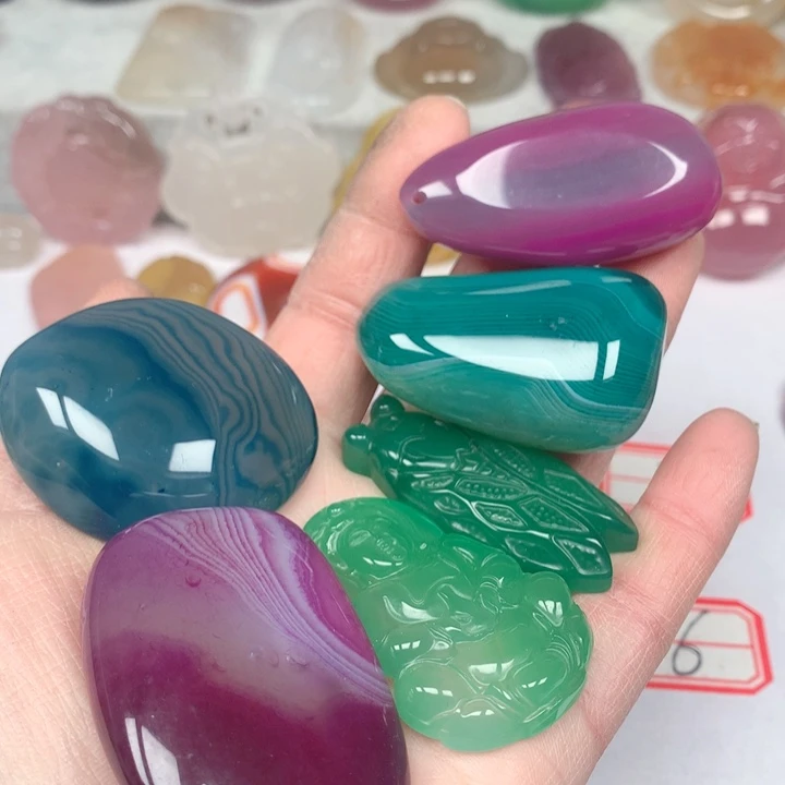 玛瑙/玉髓颈饰未镶嵌好***歌