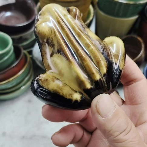 瓷片瓷器，各种摆件，瓷片，