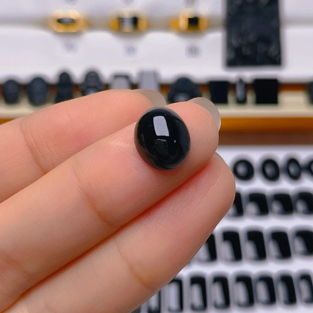 翡翠未镶嵌戒指蛋面