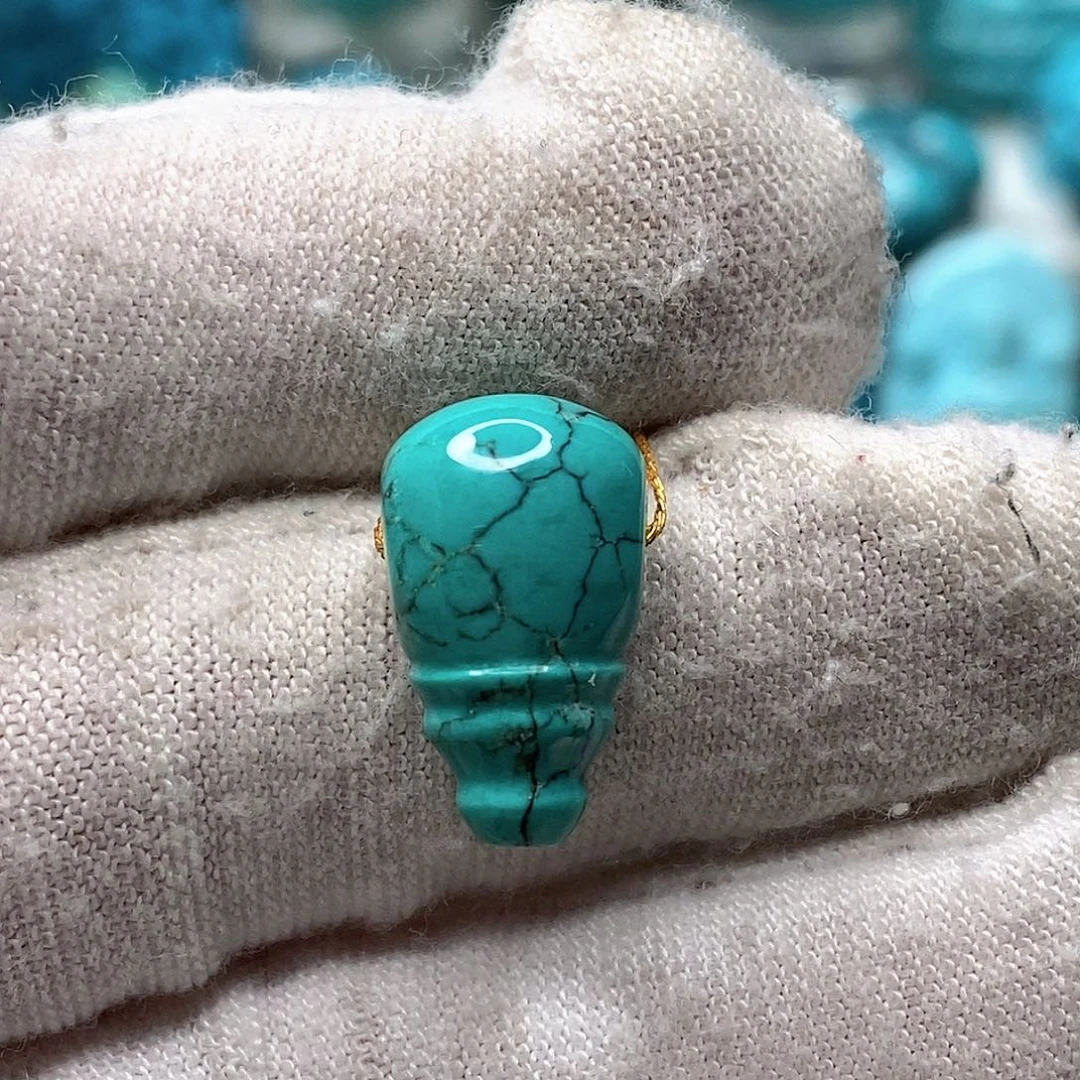 绿松石未镶嵌天然原矿 地大质检10.3mm