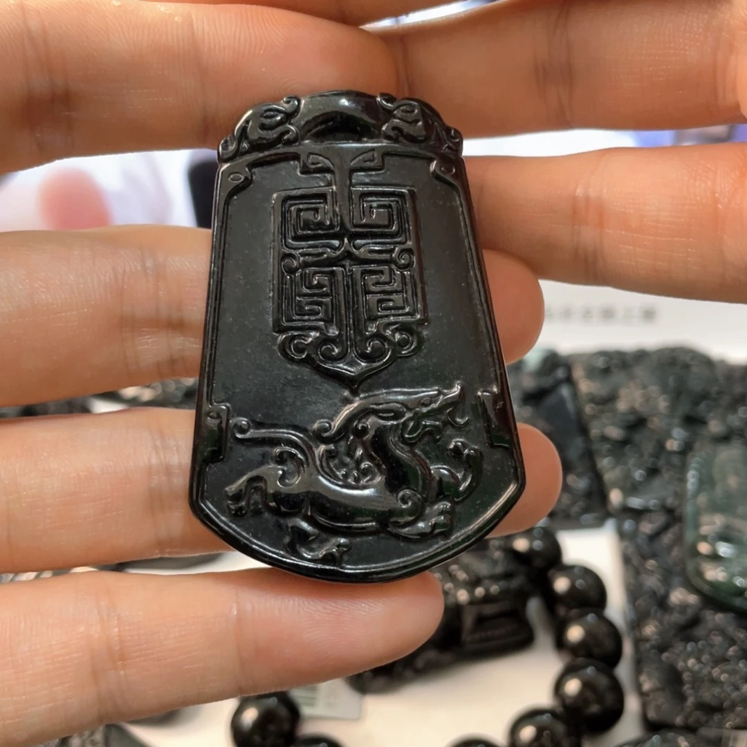 翡翠未镶嵌吊坠(不含链)34