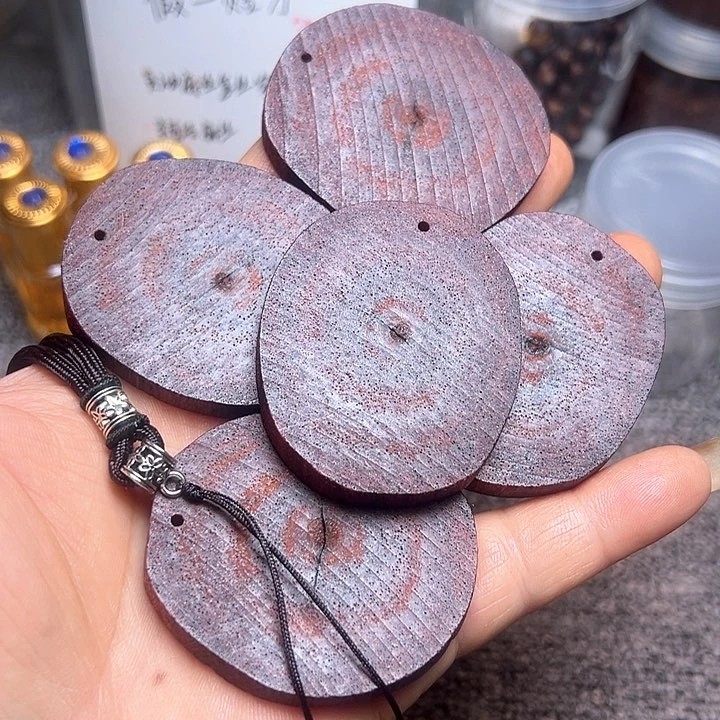 藤类降真香随形5.5左右红绿油精品高货发其一j94