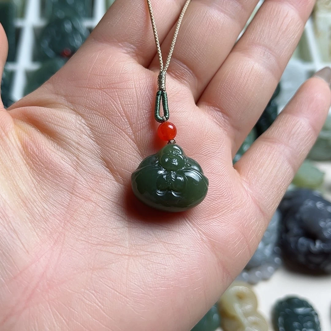 和田玉未镶嵌挂件