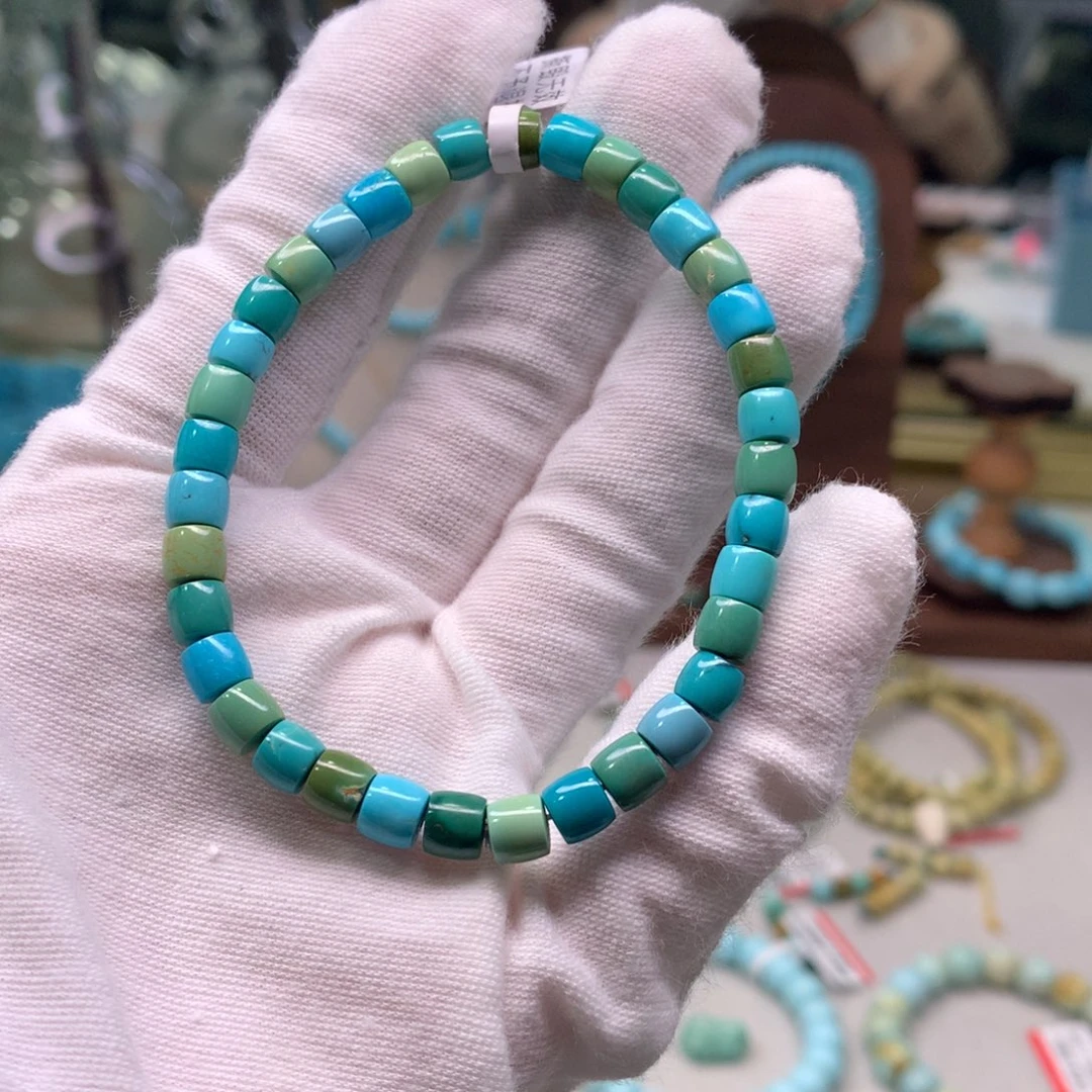 绿松石配饰未镶嵌
