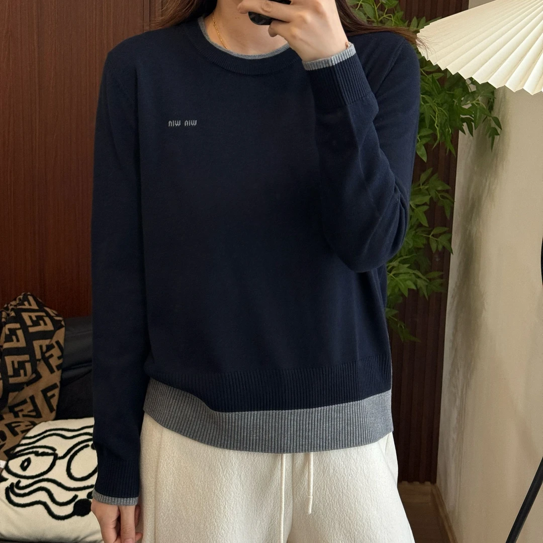 美亚恩NANA【解构织语】秋季羊毛长袖套头针织衫撞色假两件Q0456