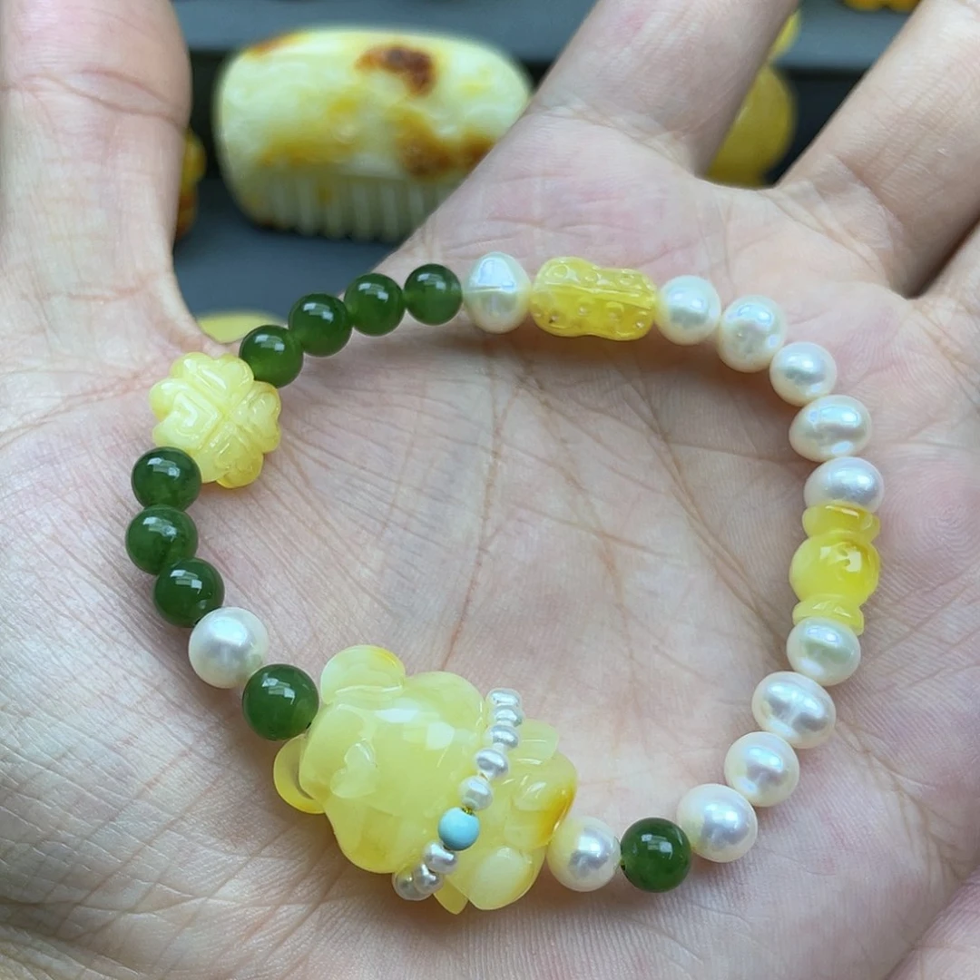 琥珀裸石未镶嵌蜜蜡