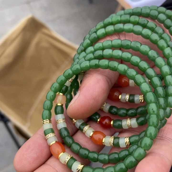 和田玉未镶嵌颈饰多样性发货，发其一