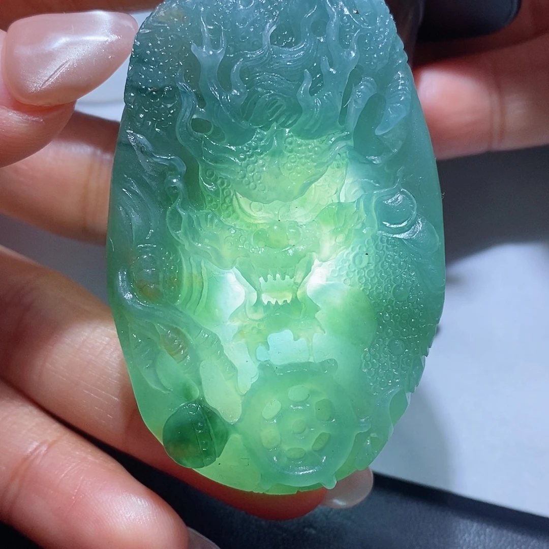 定制翡翠未镶嵌翡翠