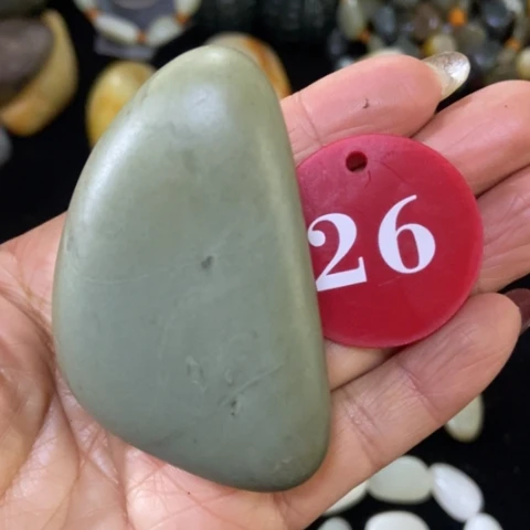 和田玉（糖玉）未镶嵌挂件