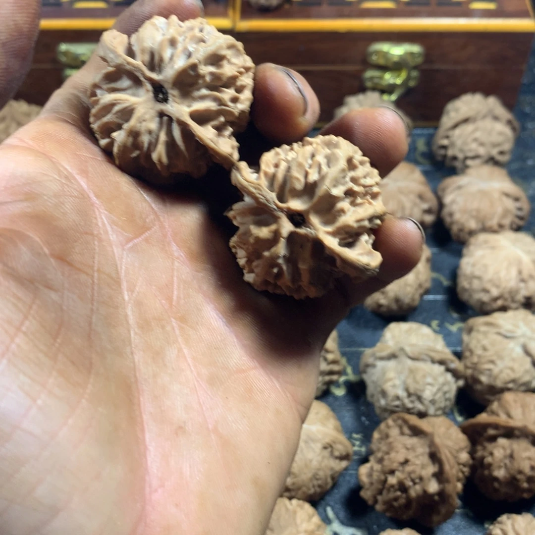 吊坠桃核文玩核桃苹果园41