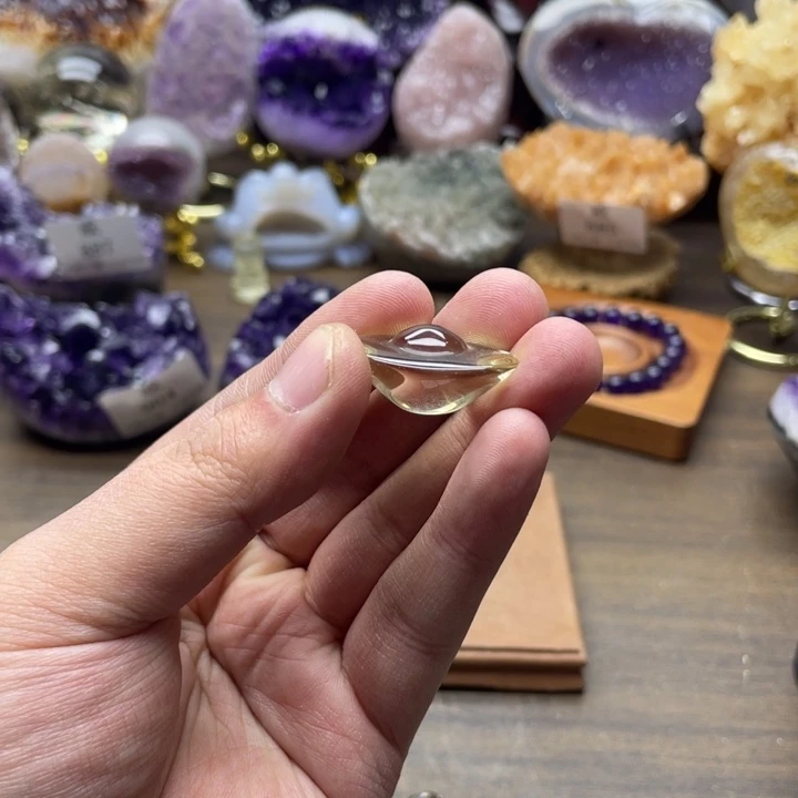 水晶未镶嵌珠宝半成品