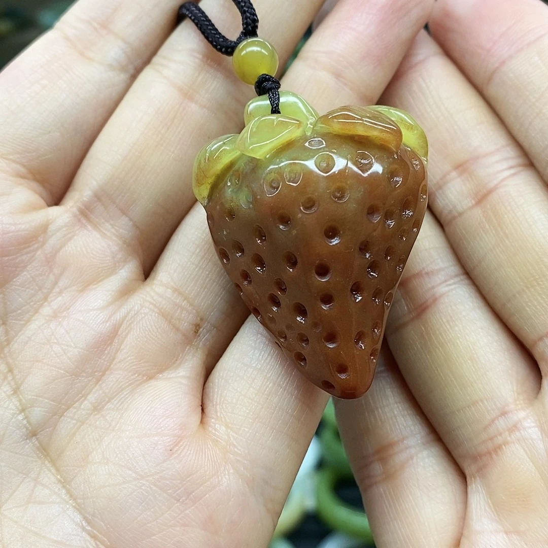 【闪购商品】未镶嵌岫玉颈饰辽阳红