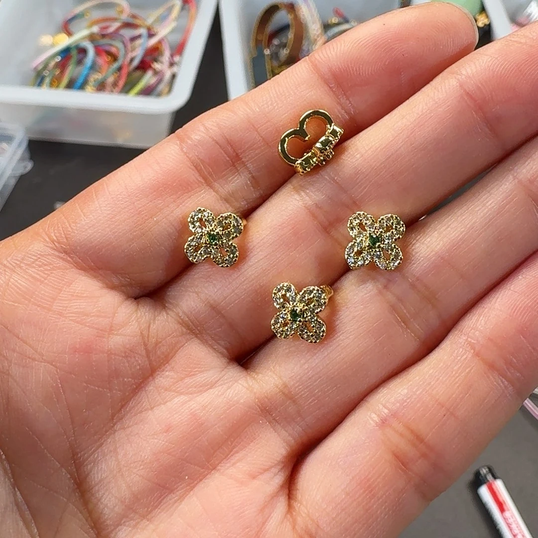 闪拍19号 4个装通孔配件