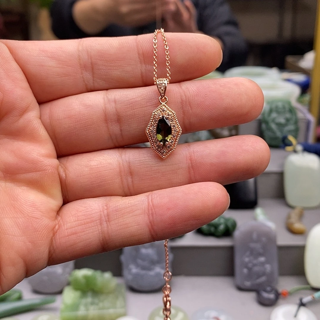 和田玉未镶嵌摆件