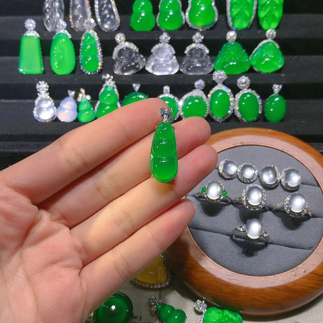 玛瑙/玉髓银S925镶嵌颈饰