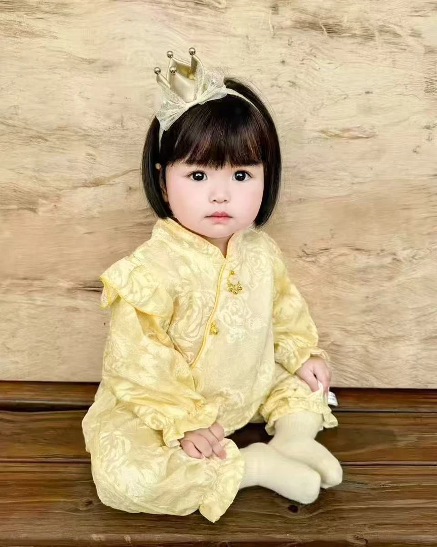 婴儿连体衣小公主风女宝宝洋气哈衣新生儿童中国风外出服春秋