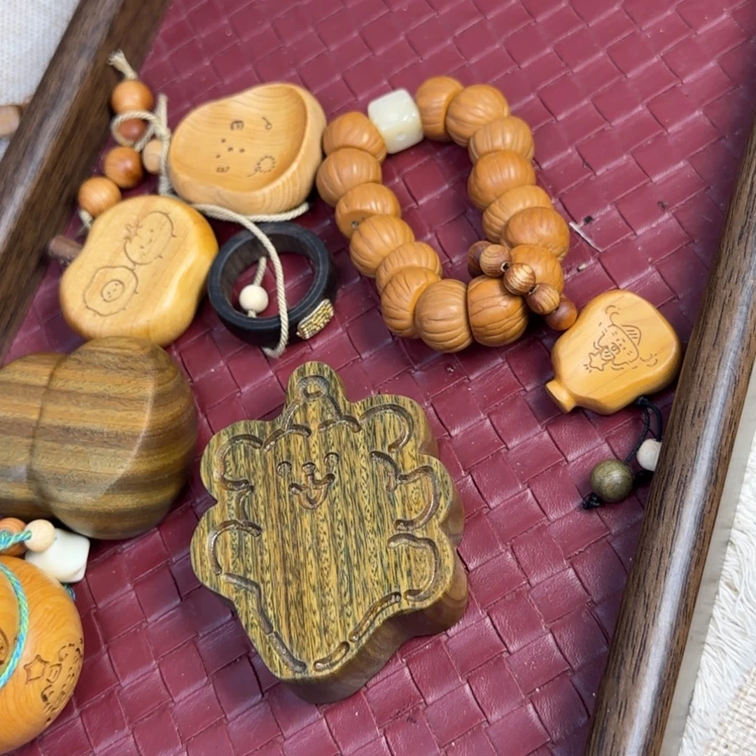 无事牌非洲檀香加一个大肠扁葫芦 两条 108 崖柏