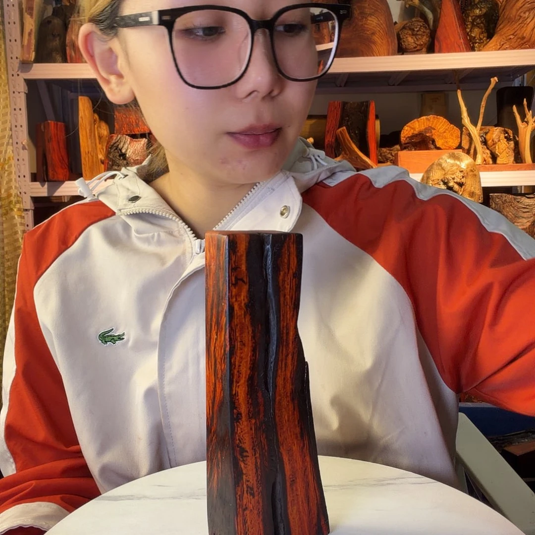 紫檀木类端景台黑**髅