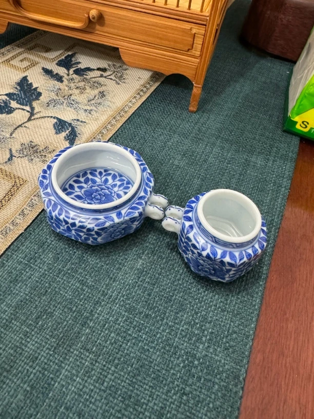 许六绣眼鸟食罐，千叶牡丹题材，八方