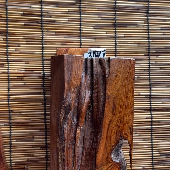 鸡***酒大叶紫檀（黑酸枝木类）