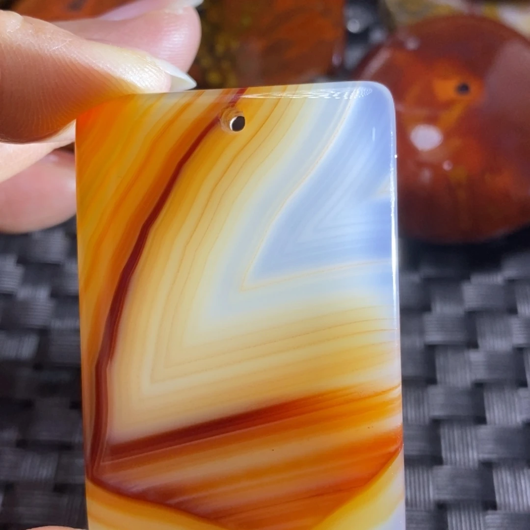 玛瑙/玉髓挂件未镶嵌