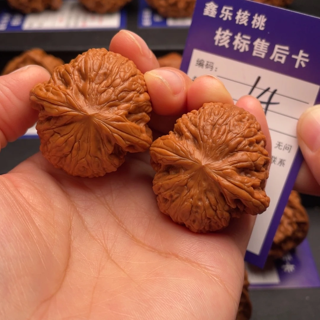 文玩核桃把件铁锤妹妹38尺