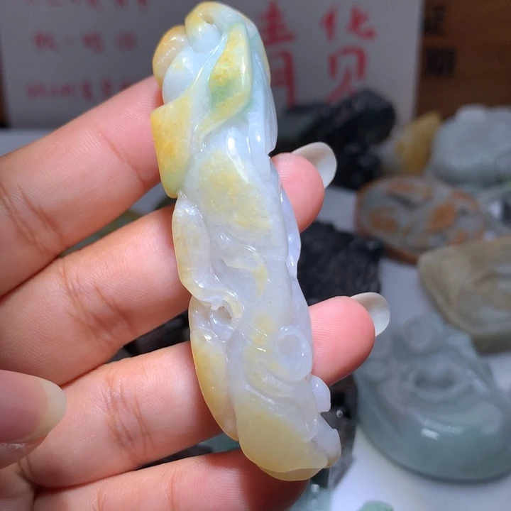 翡翠未镶嵌颈饰保真天然A货翡翠