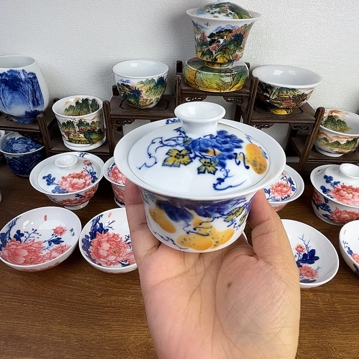忠意堂釉下彩葫芦盖碗