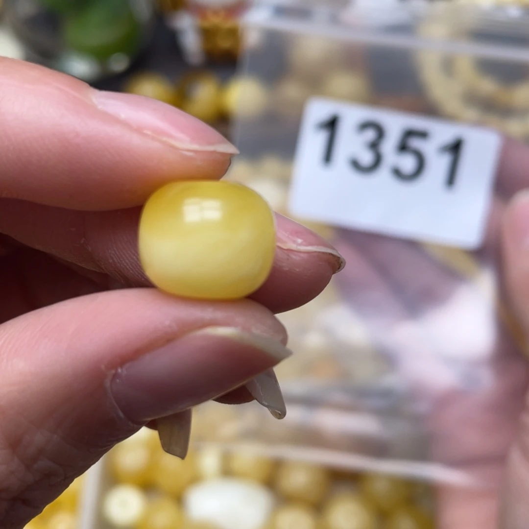 蜜蜡珠宝奇石未镶嵌12.6