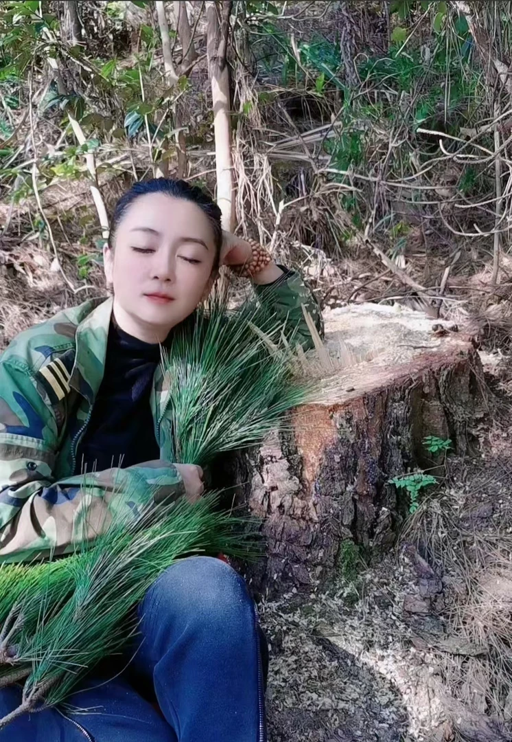 《万》《用》《油》（含）椰子/山茶子-150毫升