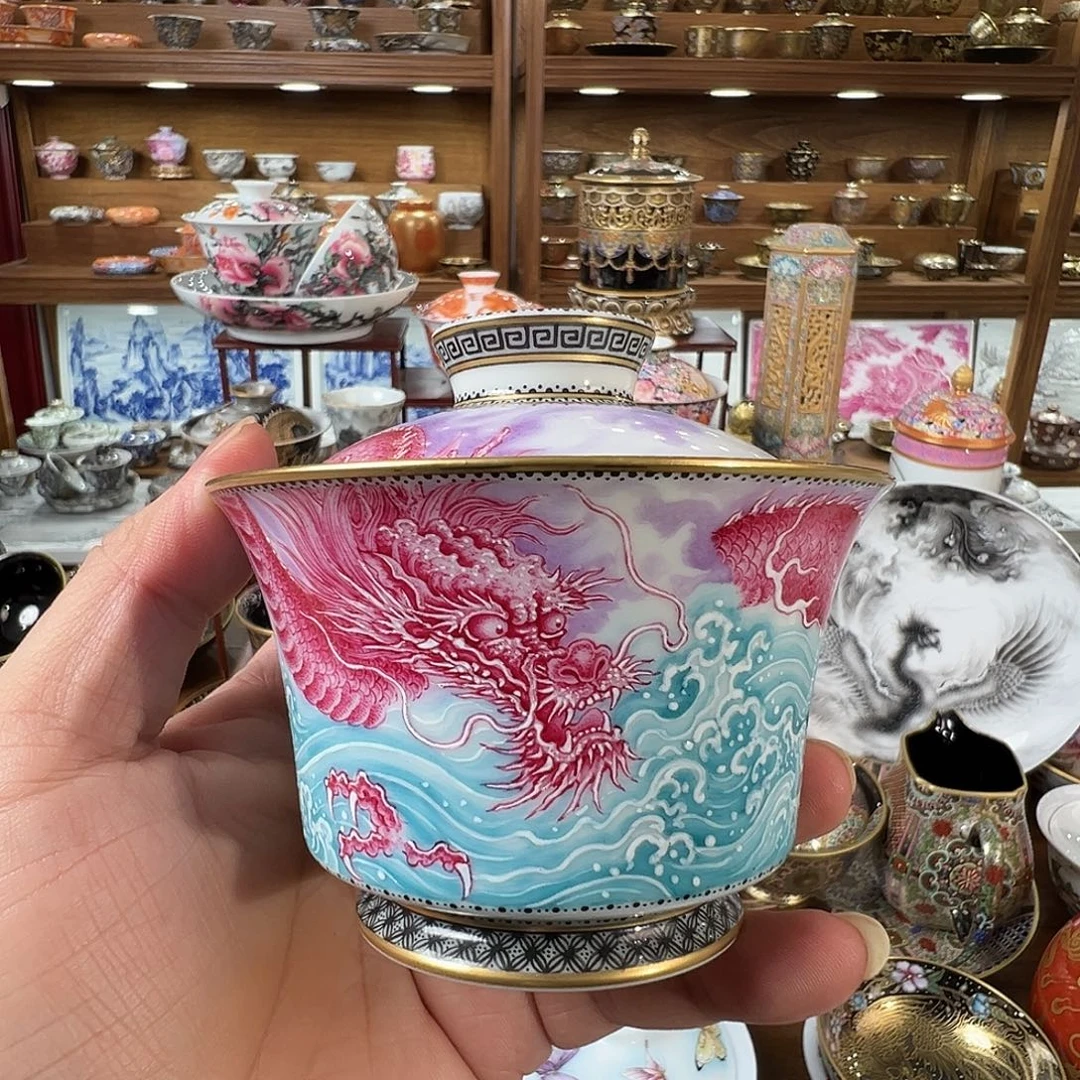宝石红龙纹描金盖碗