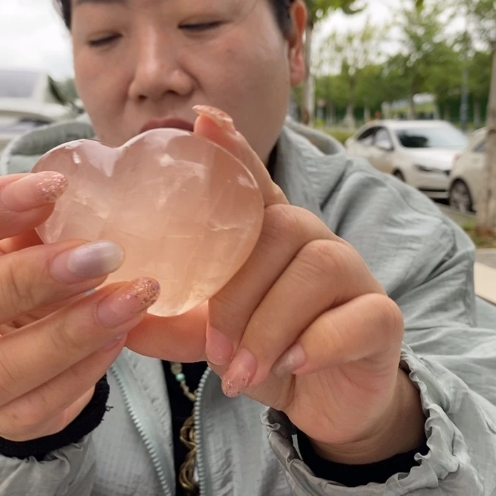 未镶嵌珠宝半成品水晶粉水晶爱心D230（架子
