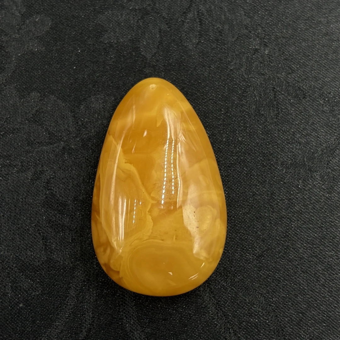 「戴琴珠宝」Q1651-蜜蜡吊坠（多样性发其一）