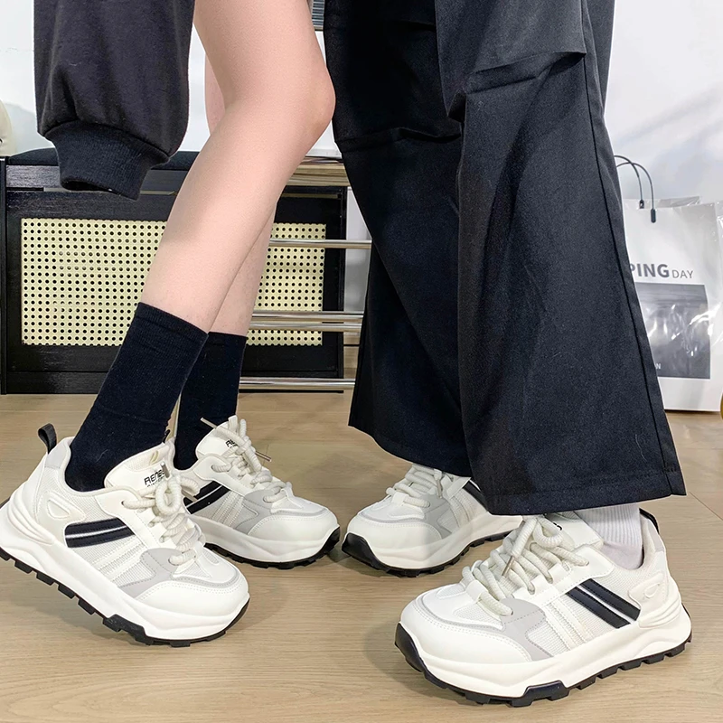 人本黑白老爹鞋轻便软底2025新款百搭小众原创减震情侣运动鞋女款