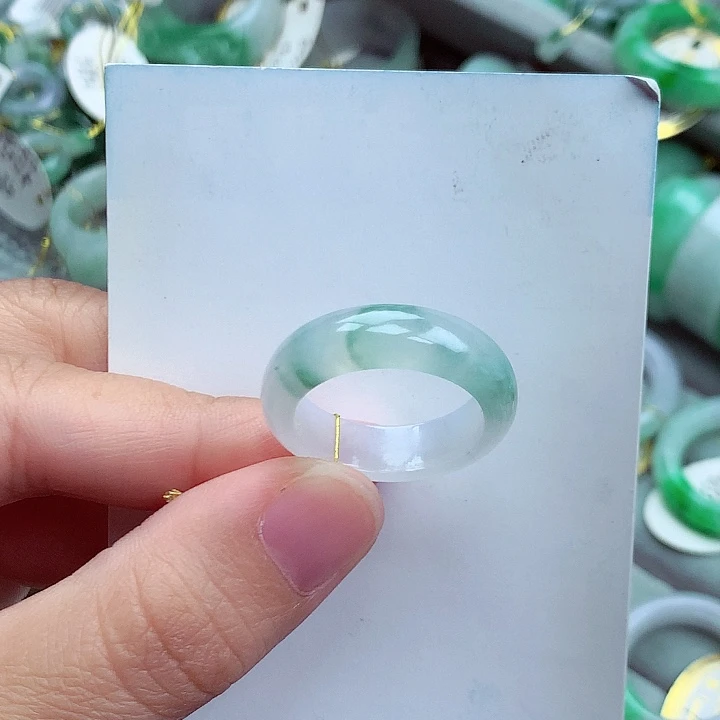 翡翠未镶嵌戒指20号