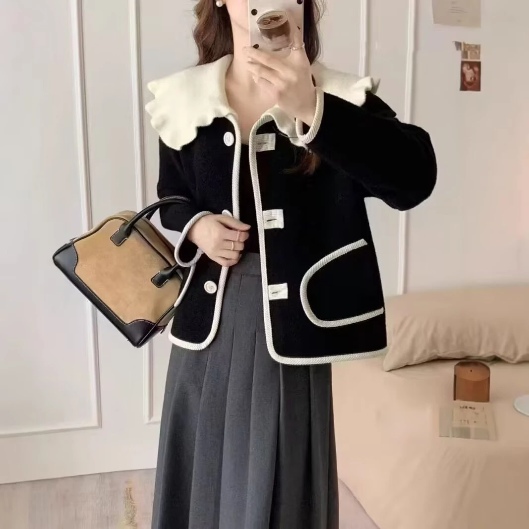 双面呢高级感小香风娃娃领短外套女士秋季新款小个子毛呢开衫上衣