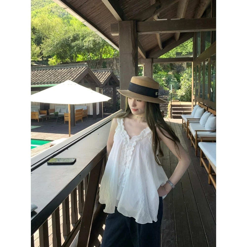 设计感小衫夏季法式甜美高级感木耳边V领吊带宽松