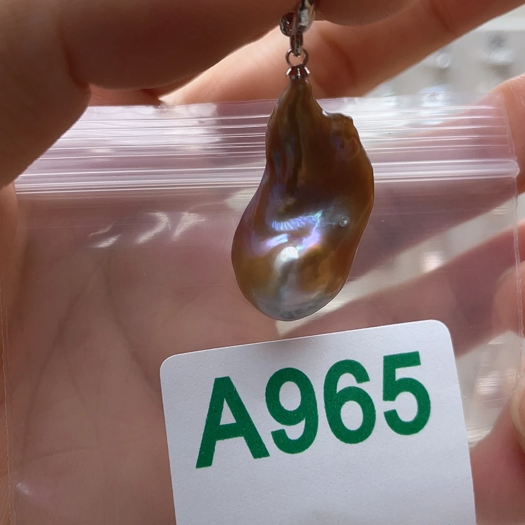 未镶嵌淡水珍珠天然珍珠。  漏 漏 漏