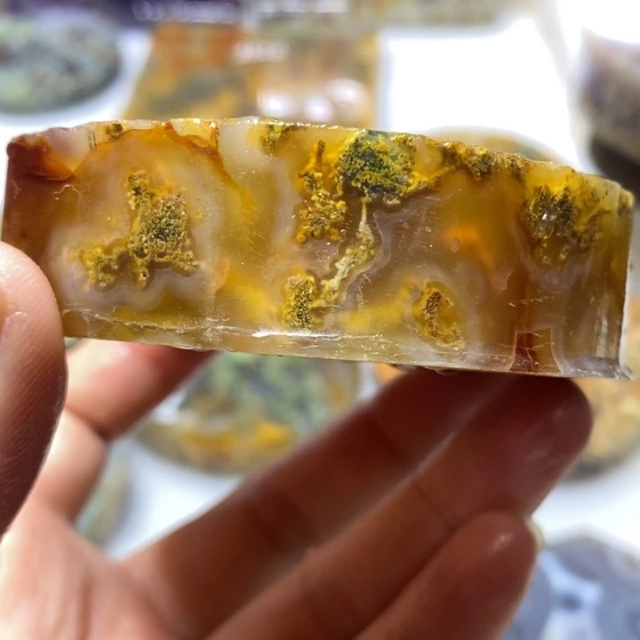 定制玛瑙董**豆手镯定制56