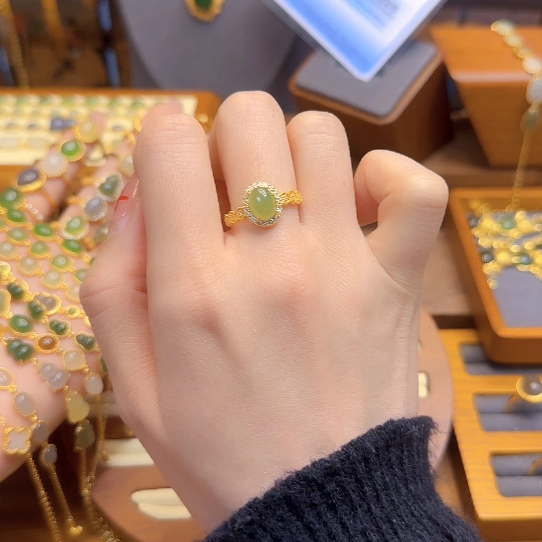 和田玉戒指银S925镀金镶嵌
