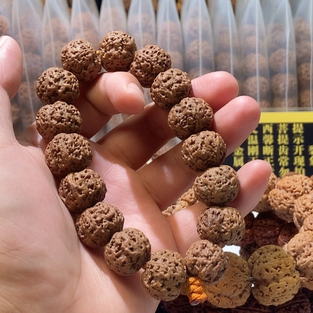 吊坠金刚菩提私人订制安娜五星蜂王18mm