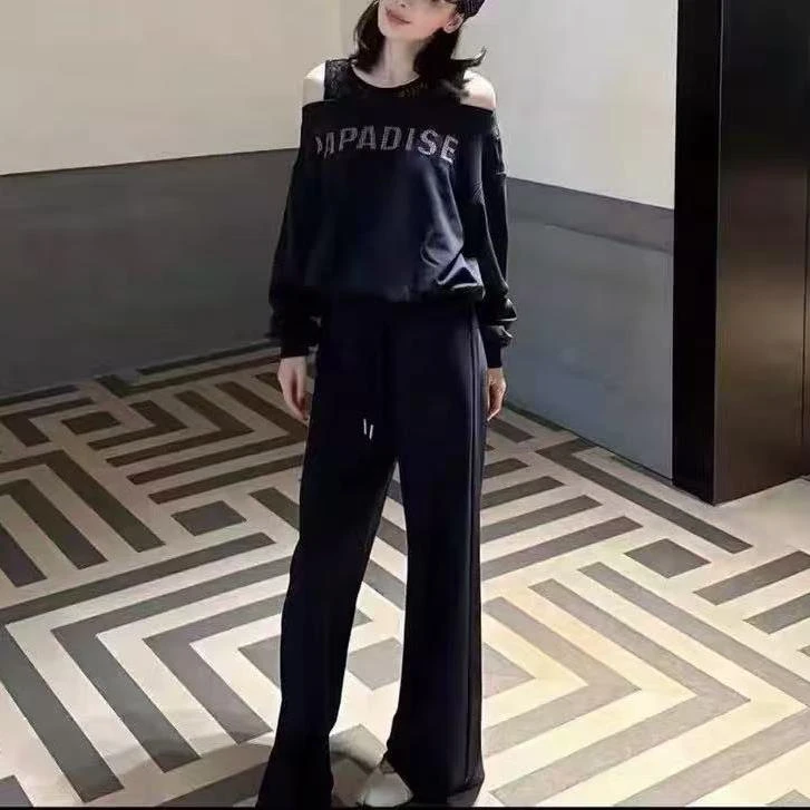 2025秋季女生设计师款套装 MHNZB0A50035