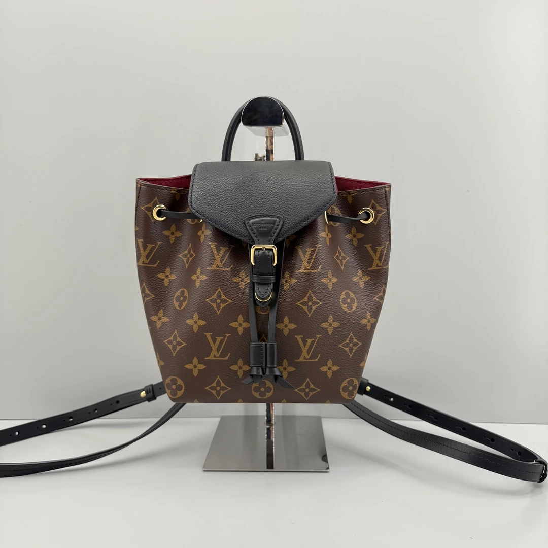 95新 LouisVuitton/路易威登 优选/Montsouris小号双肩包17×20×11